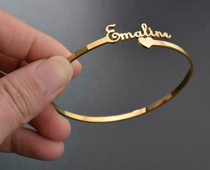Customized Golden Name Bracelet – Stylish & Personal.