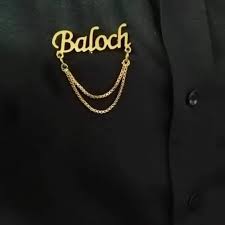 Custom Name Brooch for Coats – Unique Fashion Accessory.
