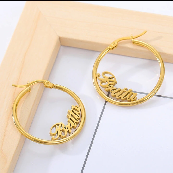 Custom-Made Name Earrings – Elegant Personalized Gift for Women.