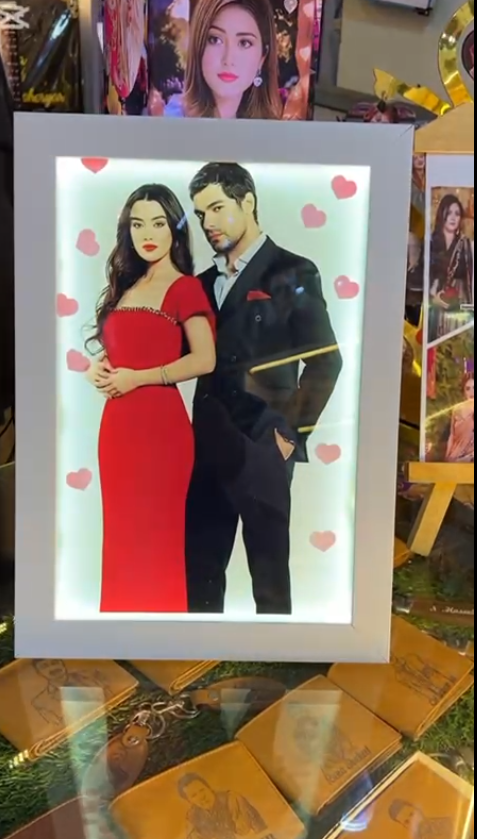 Customized LED Heart Magic Frame – Shine Your Special Moment.