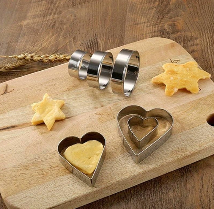 Set of 12 Cookie Cutters - Stainless Steel Star, Round, Heart, and Mini Flower Molds for Baking Biscuits and Cookies